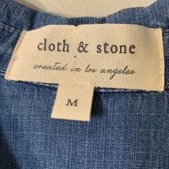 Women’s Denim Button Down Long Sleeve Shirt - Medium - Picture 3 of 9